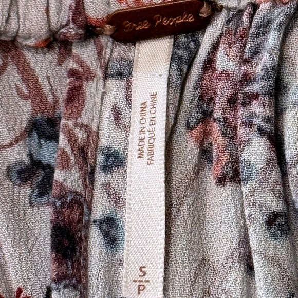 Free People Floral Print Off Shoulder Long Sleeve Romper Women's Size Small - Picture 3 of 6